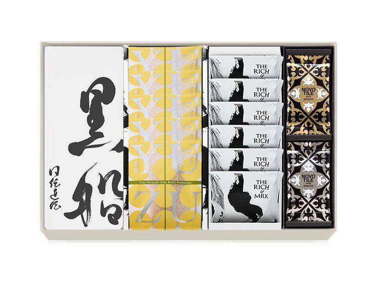 黒船カステラ・柚子どらやき(5個)・ザ リッチ アンド ミルク(6枚)・ノボタイル(12枚)の詰め合わせ