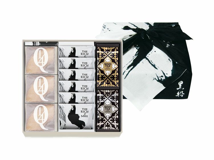 クアルトバウム(3個)・ザ リッチ アンド ミルク(6枚)・ノボタイル(ダーク・ホワイト)12枚の詰合せ(風呂敷包み)